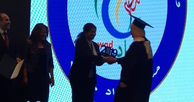 فيديو.. وزارة التخطيط تمنح شهادات التخرج لأول دفعة من مشروع رواد 2030