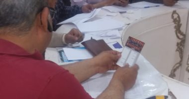 41 مرشحا بانتخابات الغرفة التجارية بسوهاج.. بينهم سيدة 