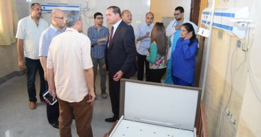 تجهيز وحدتين للحالات الحرجة وكلى الأطفال بسوهاج بتكلفه 11 مليون جينه