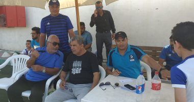 محمد رضوان يتابع اختبارات الناشئين في المقاولون العرب