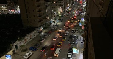شكوى من انتظار السيارات بشكل خاطئ فى شارع محمود العيسوى بالإسكندرية