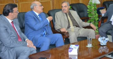 صور.. رئيس جامعة الأزهر يفتتح الأسبوع الوطنى الخامس للتنمية المستدامة 
