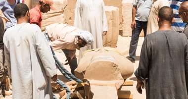صور.. شاهد أعمال المركز المصرى الفرنسى فى ترميم "الملك توت عنخ آمون" بالكرنك