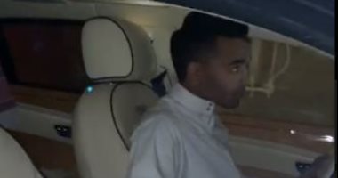 شوف بعيون سوبر كورة.. سيارة فارهة تمهد رحيل أوباما عن الزمالك