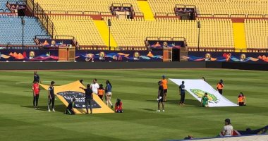 حفل تتويج الثالث فى كأس أمم أفريقيا عقب مباراة تونس ونيجيريا 9 مساء