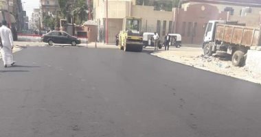 صور.. محافظ البحيرة يوجه بسرعة الإنتهاء من أعمال رصف الطرق بالمراكز والمدن