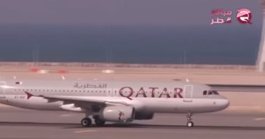 أكبر الباكر.. طاووس تميم الفاشل يواصل السقوط .. تجاهل فشله وادعى سرقة سنغافورة تصميم مطار مخصص لإمارة قطر.. أساء للمضيفات الأمريكيات بالخطوط القطرية ووصفهن بـ"الجدات".. وتقارير: خسائر السياحة 1.4 مليار دولار