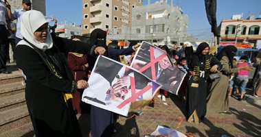 صور.. مظاهرة فى غزة احتجاجا على مؤتمر المنامة