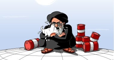 كاريكاتير الصحف السعودية.. إيران تبكى بسبب العقوبات الأمريكية