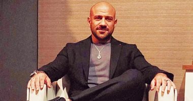 أحمد مكى وداش فى مركز تدريب على الطريق الصحراوى لتصوير " الاختيار2 "  