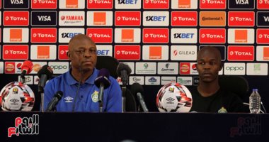 صور..قائد زيمبابوى: محمد صلاح لاعب مميز ومصر بلد الأمن والأمان