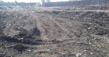 صورة.. رفع 12 ألف طن من مقلب منيا القمح ونقلهم للمدفن الصحى بخطارة الشرقية