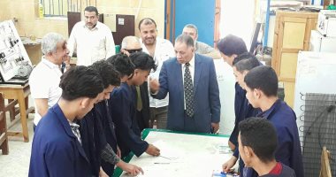 وكيلا تعليم دمياط والوادى الجديد يتفقدان تدريب طلاب التعليم الفنى