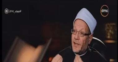 المفتى: نجيب على الأسئلة والاستفسارات بـ 12 لغة مختلفة و4500 سؤال يومى