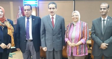 صور .. رئيس جامعة القناة يناقش التعاون مع المجلس القومى للمرأة بالإسماعيلية