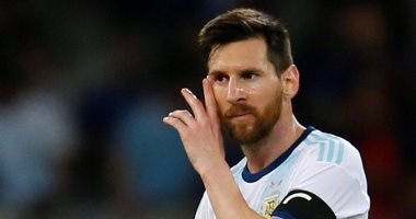 أرقام ميسى لا تتوقف رغم تعادل الأرجنتين أمام باراجواى.. فيديو