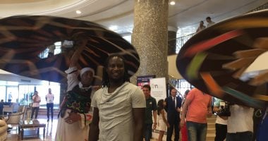 صور.. "التنورة والسمسمية" تستقبل بعثة منتخب غانا بالإسماعيلية