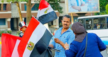 "لك يا مصر السلامة".. الأعلام تغزو الشوارع قبل ساعات من افتتاح كأس الأمم الأفريقية