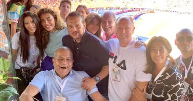 صور.. ريهام حجاج وزوجها فى استاد القاهرة لدعم منتخب مصر ضد زيمبابوى