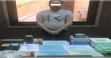 "ابن القنصل".. ضبط شاب يحجز تذاكر حفلات ببطاقة ائتمان مزورة بالقاهرة