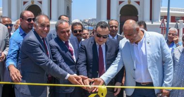 صور .. محافظ الإسكندرية يفتتح مشروع تطوير وتجميل حديقة الاستاد