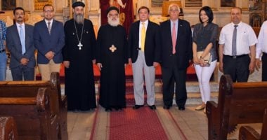 صور.. سفير دولة بيرو يزور الكاتدرائية المرقسية بالإسكندرية