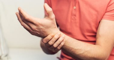 إحساس التنميل في الجسم قد يكون نتيجة لأعراض كورونا