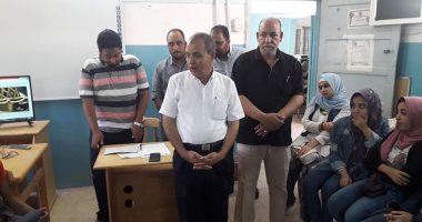 صور بدء البرنامج التدريبي للطلاب المرشحين للثانوية العامة على منظومة التابلت بالوادي الجديد 