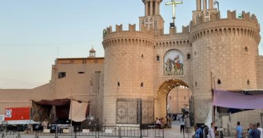 دير السيدة العذراء "المحرق" بأسيوط يواصل احتفالاته بتكريس أول كنيسة 
