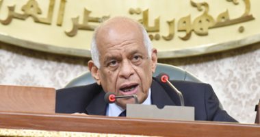 رفع الجلسة العامة وعبد العال يشدد على النواب الحضور غدا للتصويت على العلاوة والموازنة