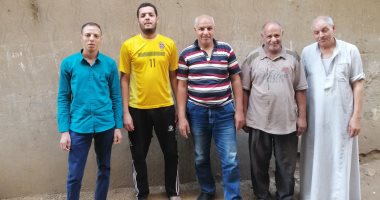 صور.. أهالى قرية إدفا بسوهاج يطالبون بتشغيل محطة المياه بنجع الدموكى
