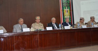 صور.. محافظ الدقهلية يشهد اليوم الثانى فى التدريب العملى على مواجهة الكوارث 