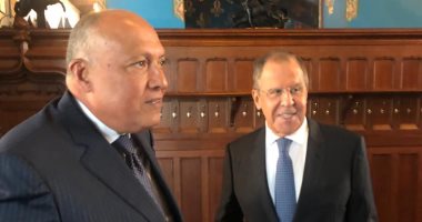 وزير الخارجية: مصر تتطلع لاستئناف رحلات الطيران الروسى للمقاصد المصرية السياحية بأسرع وقت.."شكرى": نتمسك بالتوصل لحل عادل ومستدام للقضية الفلسطينية.. ويؤكد ضرورة الحفاظ على مؤسسات الدولة الوطنية فى ليبيا وسوريا