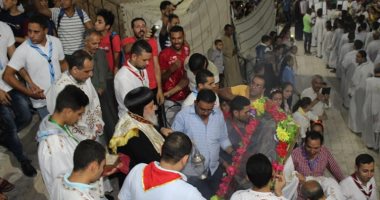 صور.. دير الجنادلة بأسيوط يواصل احتفالاته بتكريس أول كنيسة للسيدة العذراء