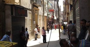 صور.. حملات إزالة للأدوار المخالفة بالأبراج السكنية فى كفر الزيات بالغربية