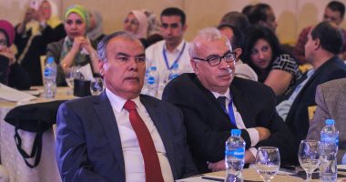 صور.. التخطيط: 14% من القيادات العليا بالجهاز الإدارى للدولة اقتربوا من سن المعاش
