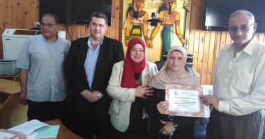 تكريم الطلاب الفائزين فى المسابقة البيئية الثقافية بشمال سيناء