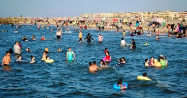 مدرسة تطلب الخلع: زوجي سرق مصوغاتى وباعها عشان يطلع والدته وشقيقاته المصيف