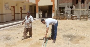 صور.. ورش لزراعة الأشجار وزيادة المساحات الخضراء بمعاهد الأقصر الأزهرية