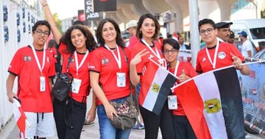 صور.. الجنس الناعم والأطفال يزينان استاد القاهرة قبل مباراة مصر والكونغو