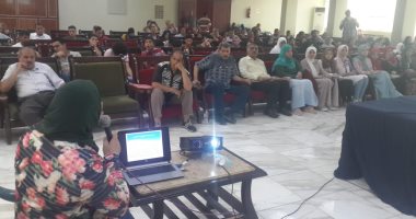 ندوة لأصحاب مكامير الفحم حول آليات الحد من تلوث الهواء بدمياط