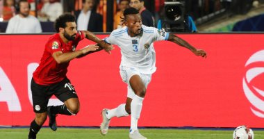 5لحظات فى الملاعب تساوى أعيادا للجمهور.. هدف صلاح يمنح المنتخب التأهل للمونديال.. "قاضية" أفشة تحسم نهائى القرن.. قذيفة تامر عبدالحميد آخر ذكريات الزمالك بأفريقيا.. رأسية حمص تسقط إيطاليا.. هدف البلدوزر لا ينسى