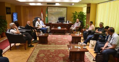 صور .. محافظ الفيوم يستقبل وفد من منظمة ايكاردا سيزور لبحث سبل التعاون المشترك