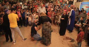 مسرح الشارع ببرنامج 2 كفاية يصل آخر محطاته للتوعية بالقضية السكانية بالبحيرة