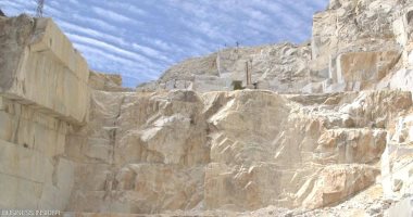 جبل حجرى قيمته مليار دولار فى إيطاليا.. اعرف التفاصيل