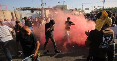 فيديو.. تداعيات اعتداء موالين لطهران على سفارة البحرين ببغداد ..إحالة المتهمين للقضاء والبحرين تستدعى القائم بأعمال سفارة العراق.. بغداد تدين الحادث وتؤكد: أمن السفارات خط أحمر