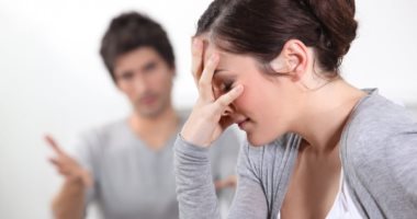 بهدوء ومن غير عصبية.. نصائح للتعامل مع الزوج بعد الشجار
