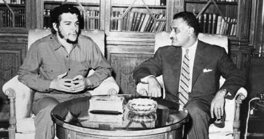 سعيد الشحات يكتب: ذات يوم.. 29 يونيو 1959.. «عبدالناصر» و«جيفارا» فى لقائهما الأول.. و«تشى» يضلل مرافقيه لزيارة المناطق الشعبية للقاء البسطاء وأكل أسياخ اللحوم