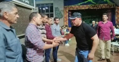 نقيب الممثلين يوجه الشكر لـ"أحمد عواض" بعد إقامة عزاء أبو الوفا بقصر ثقافة الفيوم