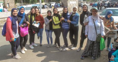 صور.. 650 ألف طالب ثانوية عامة يبدأون امتحان الجيولوجيا والتفاضل وعلم النفس